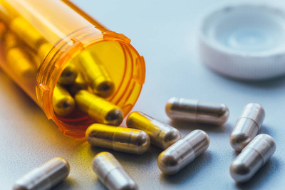 醫(yī)藥劑型多樣性的應用與特點 丸劑、片劑與膠囊